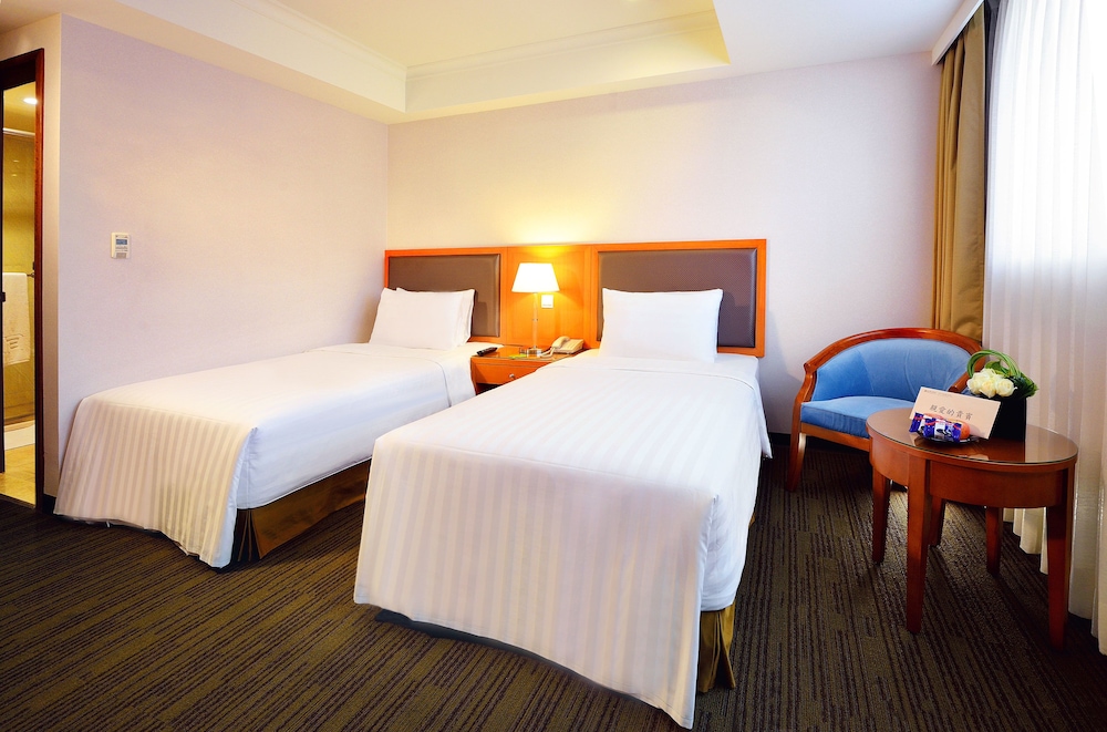 Fuward Hotel Tainan 26/64