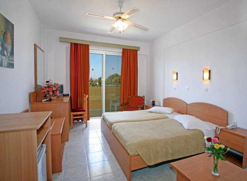 Aegean Bay Hotel 32/76