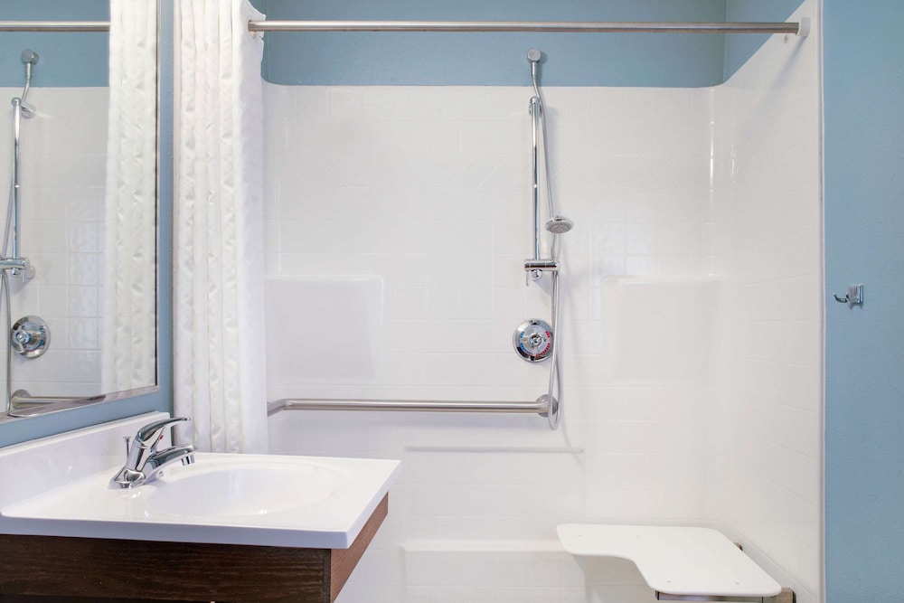 WoodSpring Suites Nashville Airport 14/29