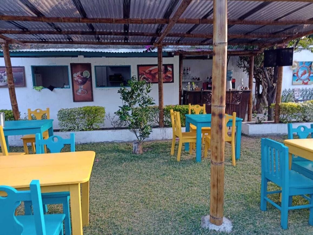 Hotel Monasterio 50/65