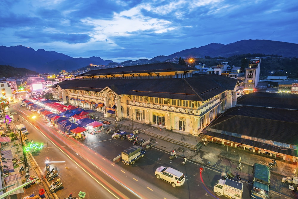 Sapa Full House Hotel 2/26