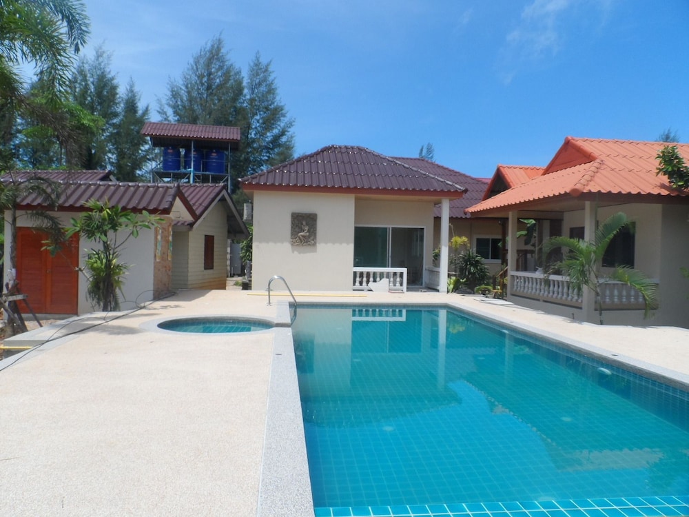 Khaolak Summer House Resort 34/36