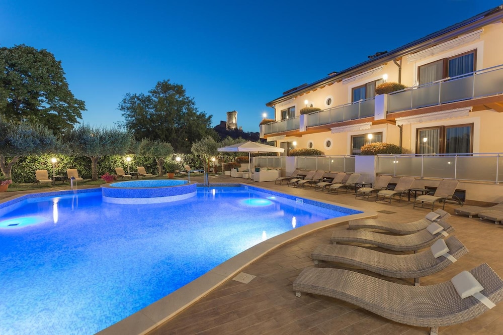 Hotel Porta Rosa 13/42