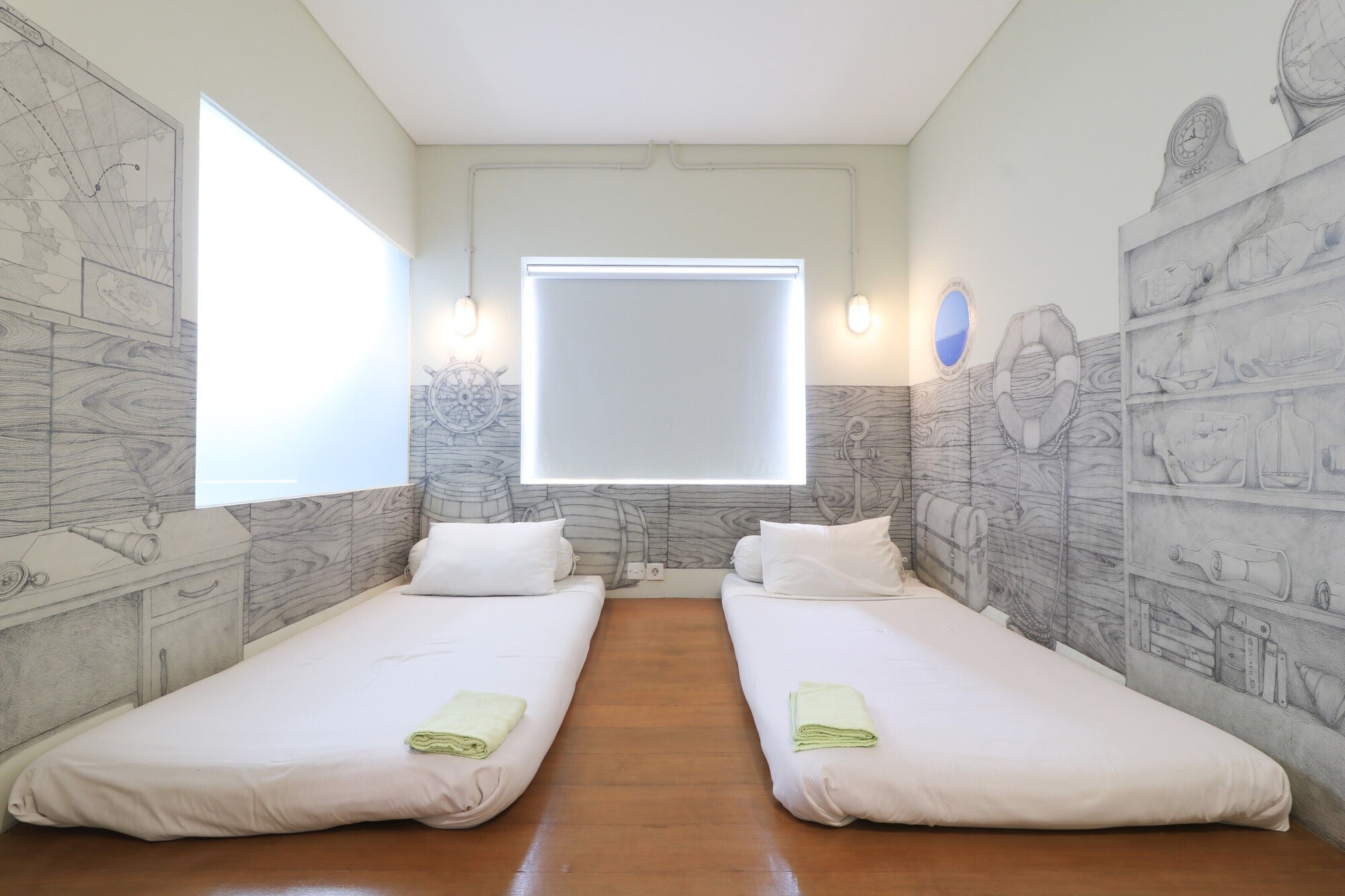 STANDARD, TWIN BEDS