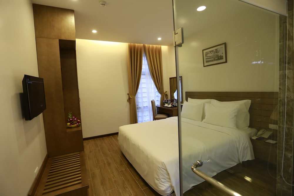 One Hotel Hanoi 35/62