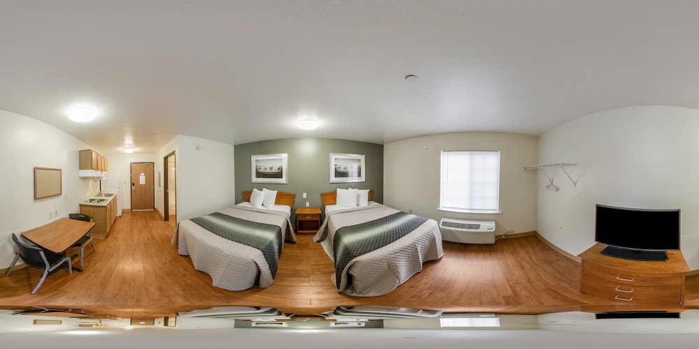 HomeTowne Studios by Red Roof Columbus 37/47