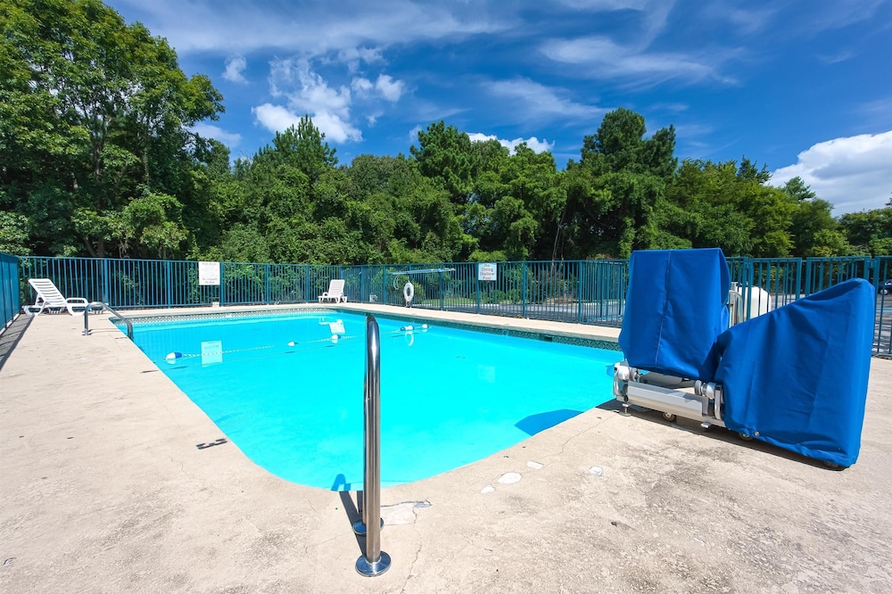 Motel6 Chattanooga, TN 35/43