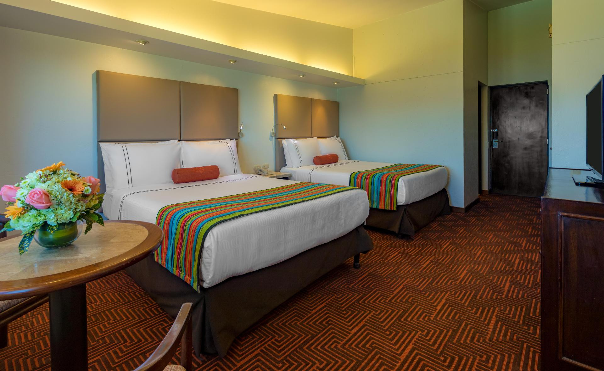 غرفة قياسية بسريرين منفصلين، Sonesta Hotel Posadas del Inca Puno 3/5