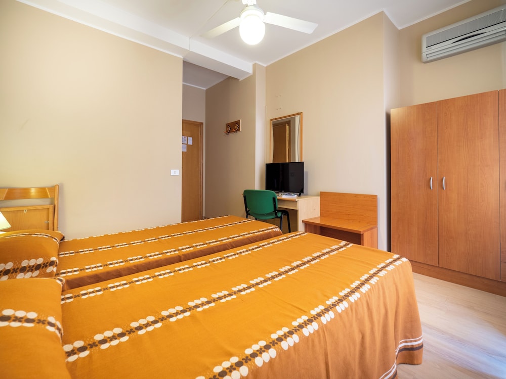 Trasimeno Hotel 9/28