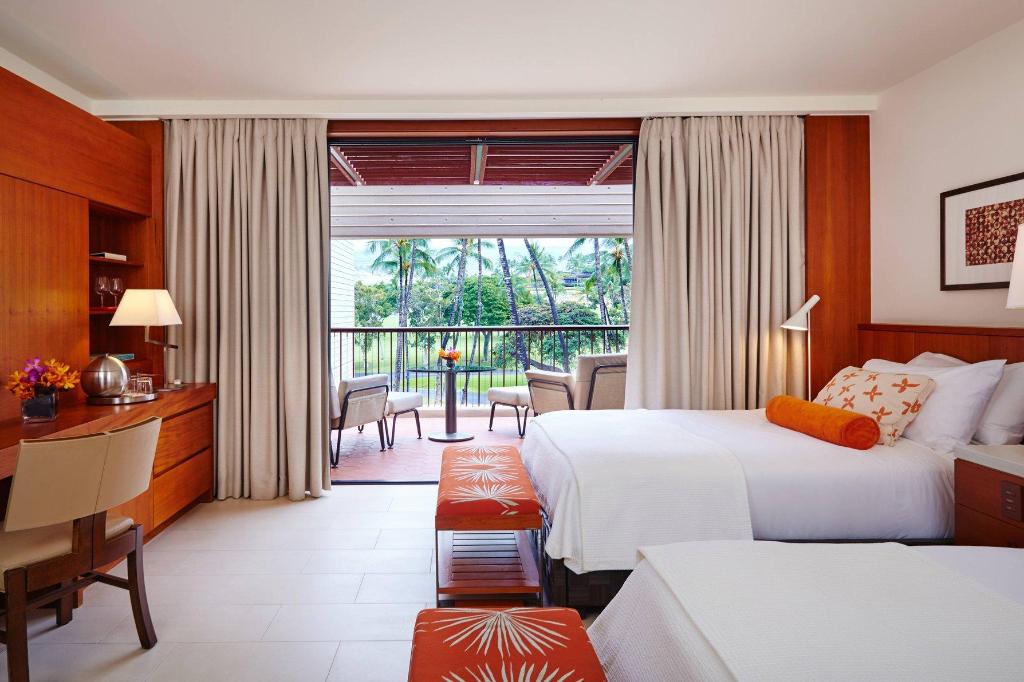 Renovated, Guest Room, 2 Double Beds, Golf Course View, Balcony, Main Tower