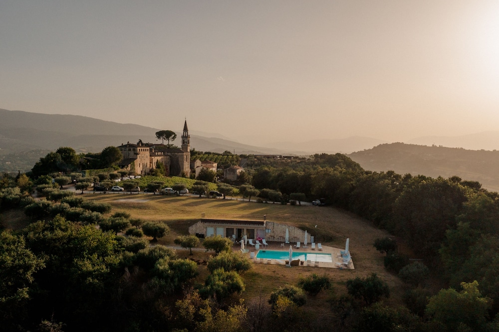 CASTELLO DI SEMIVICOLI 37/44