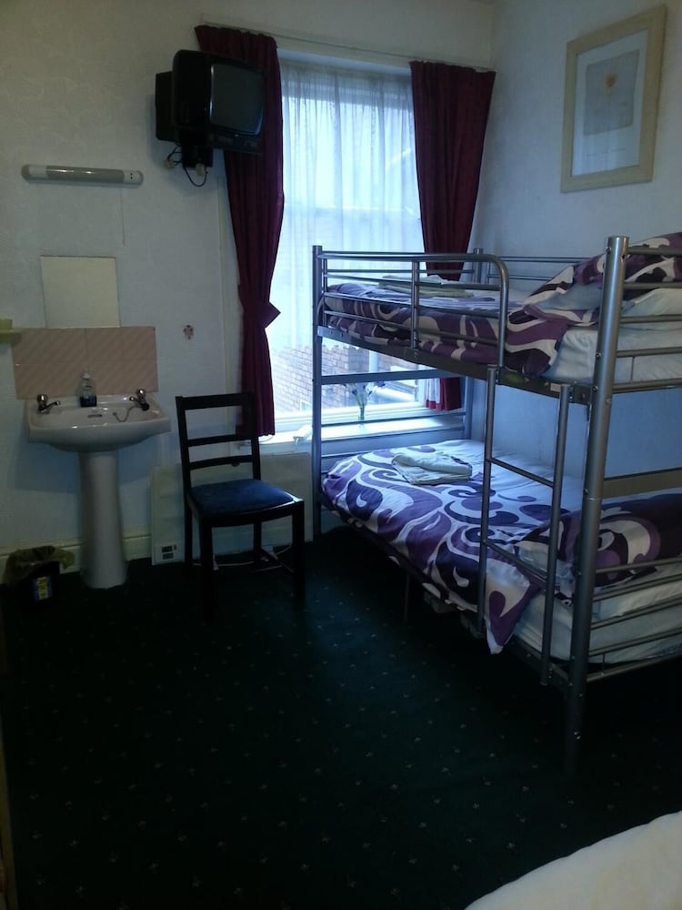 Jesmond International Hotel 60/69