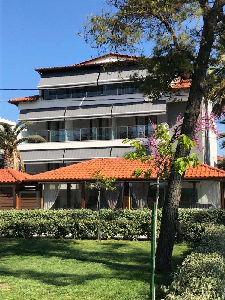Gkeea Hotel 2/57