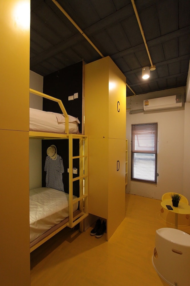 Fulfill Phuket Hostel 42/42