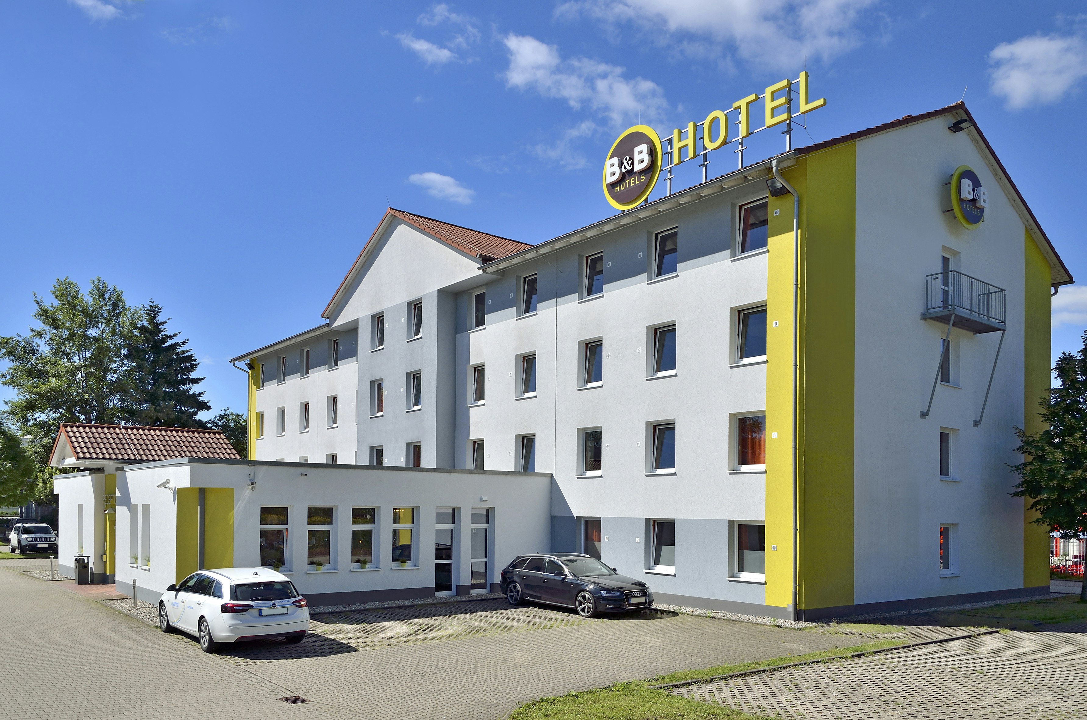 B&B Hotel Freiburg Nord 2/17