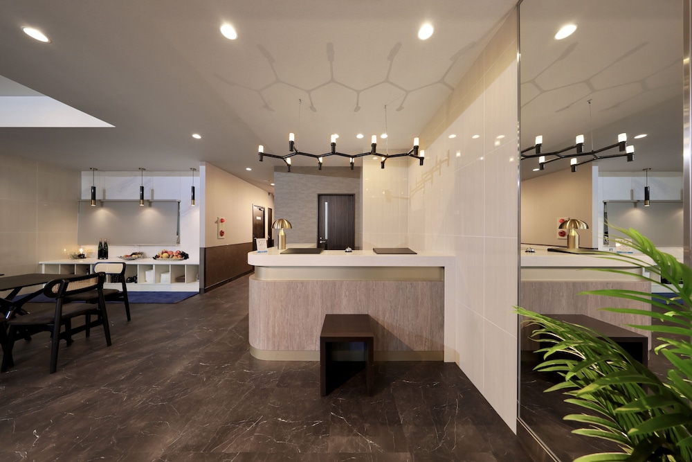 Tennoji Crystal Hotel 4/38