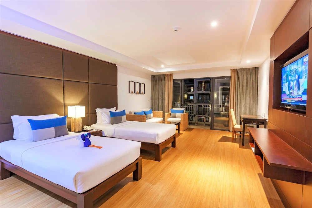 Baan Laimai Beach Resort 21/66