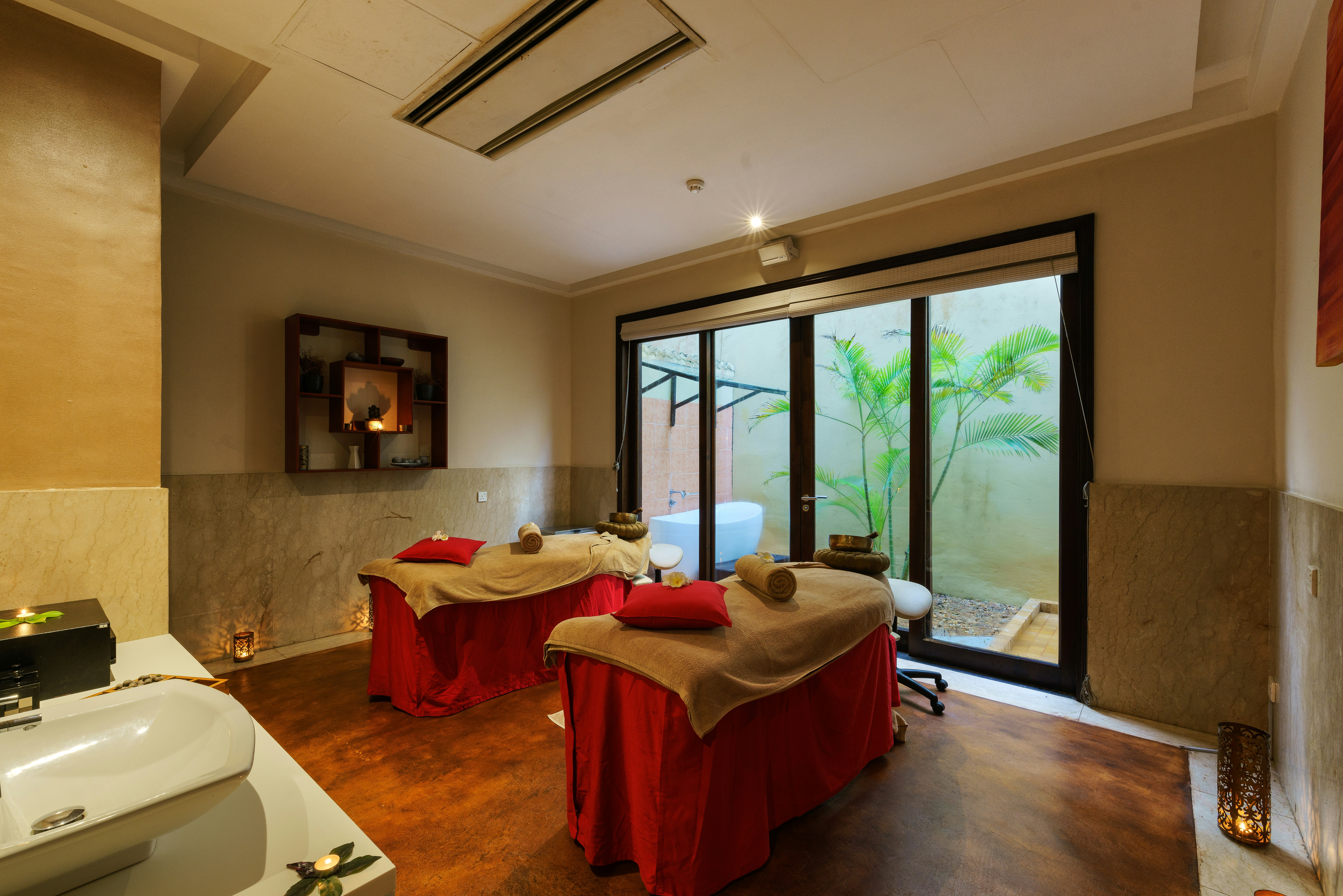 The Fortress Resort and Spa 50/50
