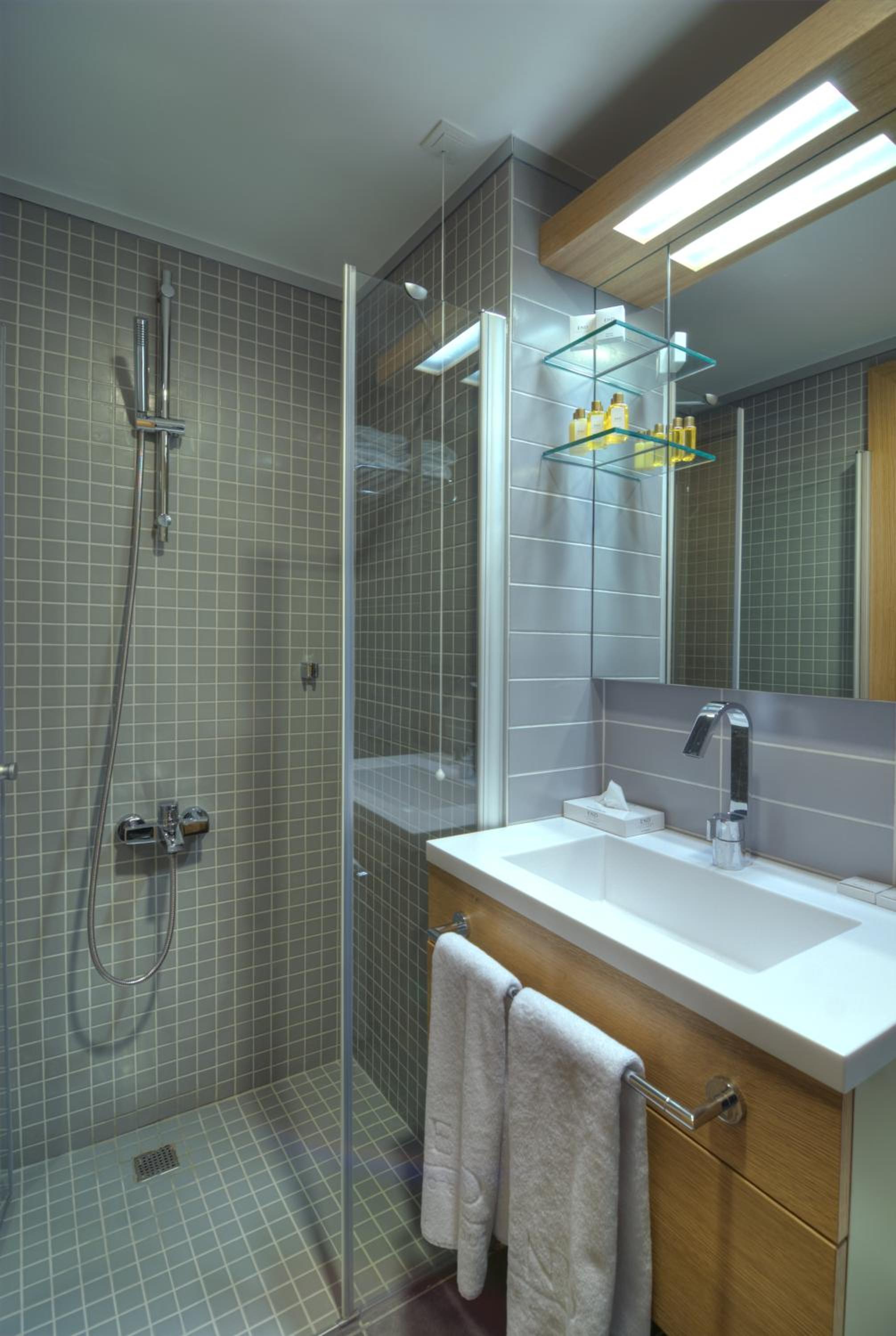 Room, Quadruple, King Bed, Sofa, Balcony, Endless Suites Taksim 3/4