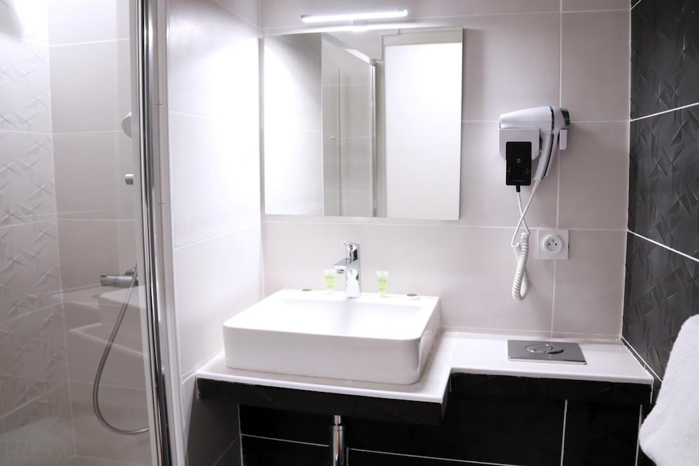 Hotel Athanor 42/46