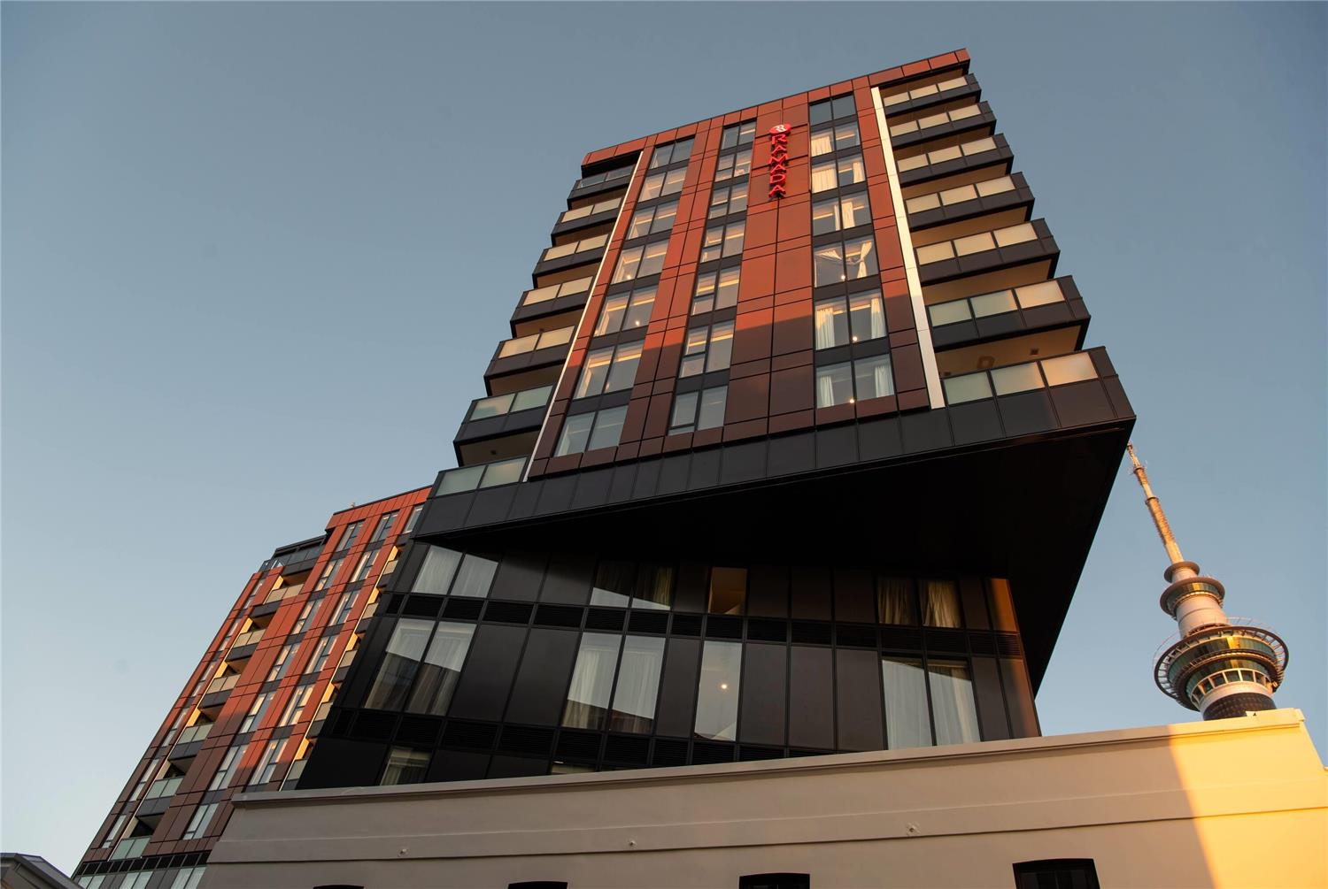 Ramada Suites By Wyndham Victoria Street West 2/57
