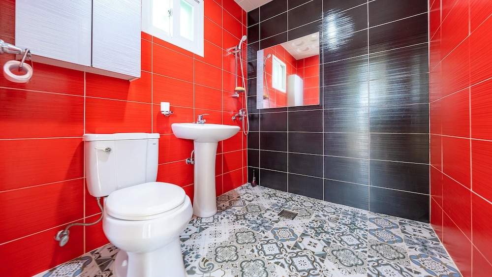 Tongyeong Blue House Pension 47/48