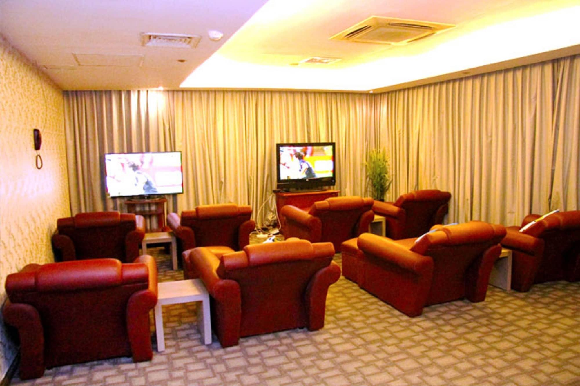 New Pacific Hotel 37/55