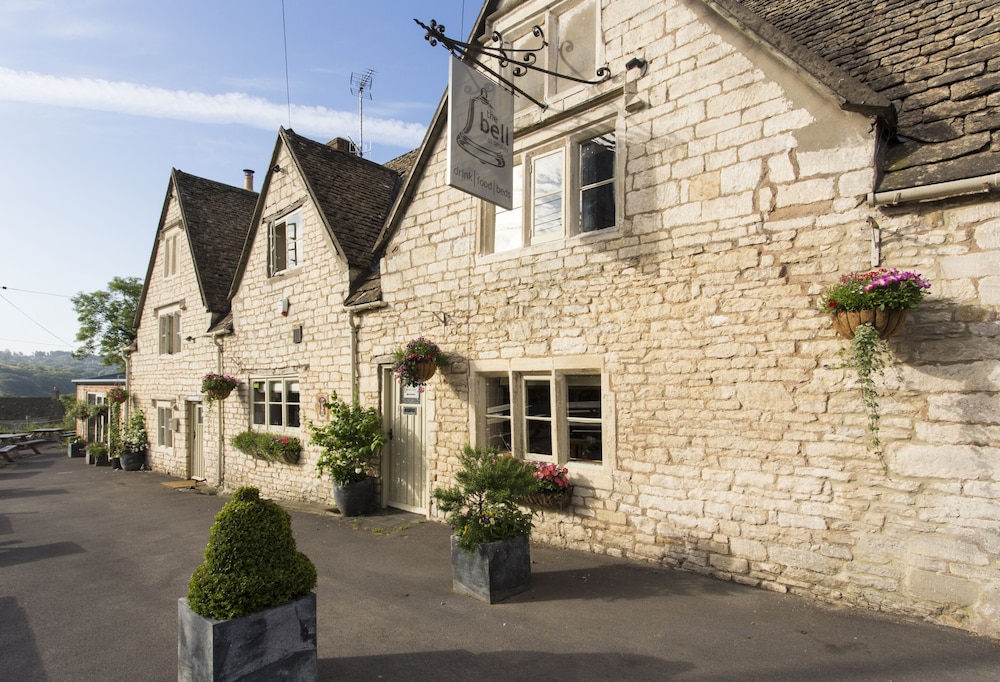 The Bell Inn 21/22