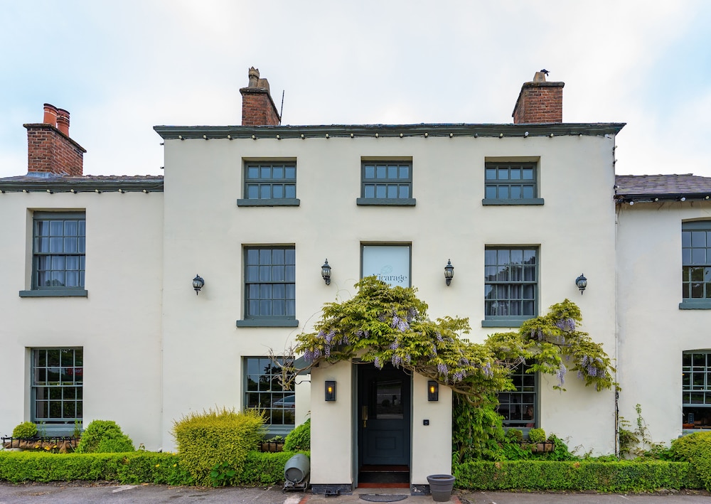 The Vicarage 2/46