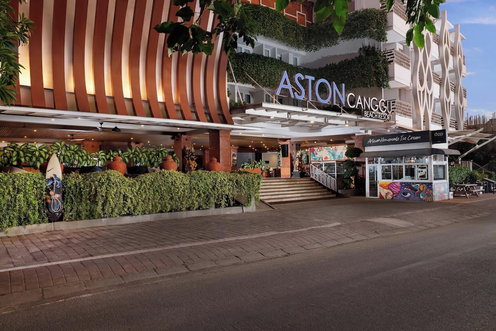 Aston Canggu Beach Resort 49/61