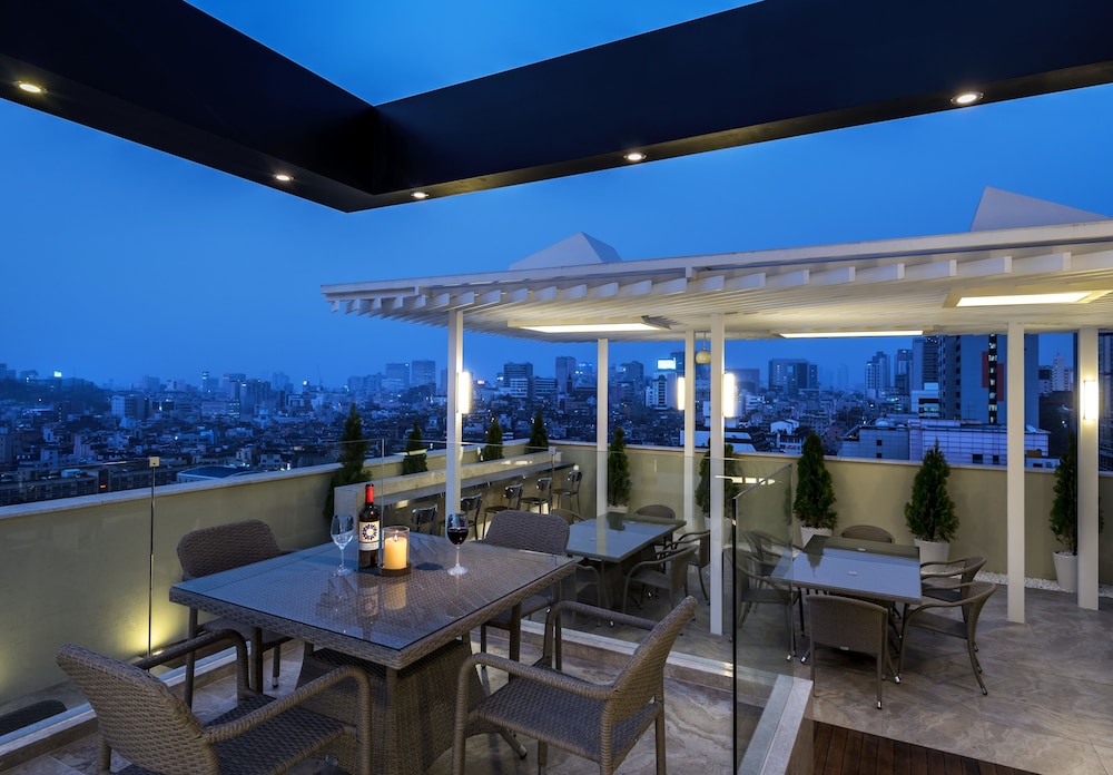 LYJ 江南普瑞玛设计酒店(Hotel The Designers LYJ Gangnam Premier) 图片1