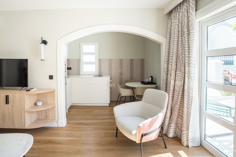 Apartamentos LIVVO Puerto de Mogan 43/71