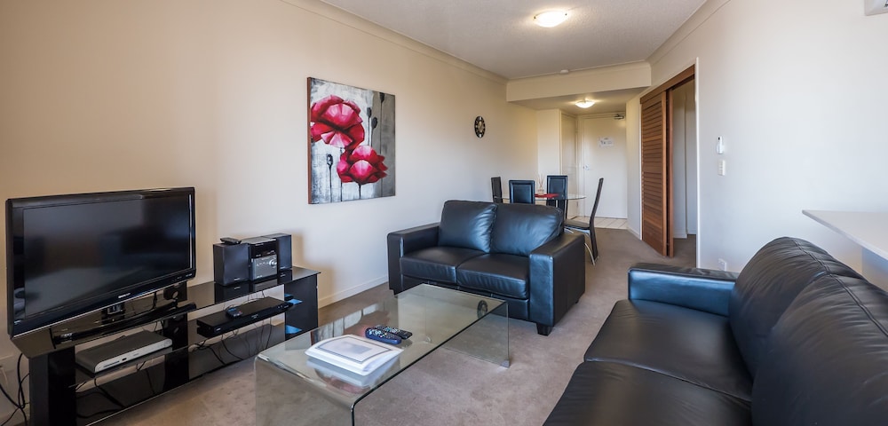 Inn On The Park Apartments 25/41