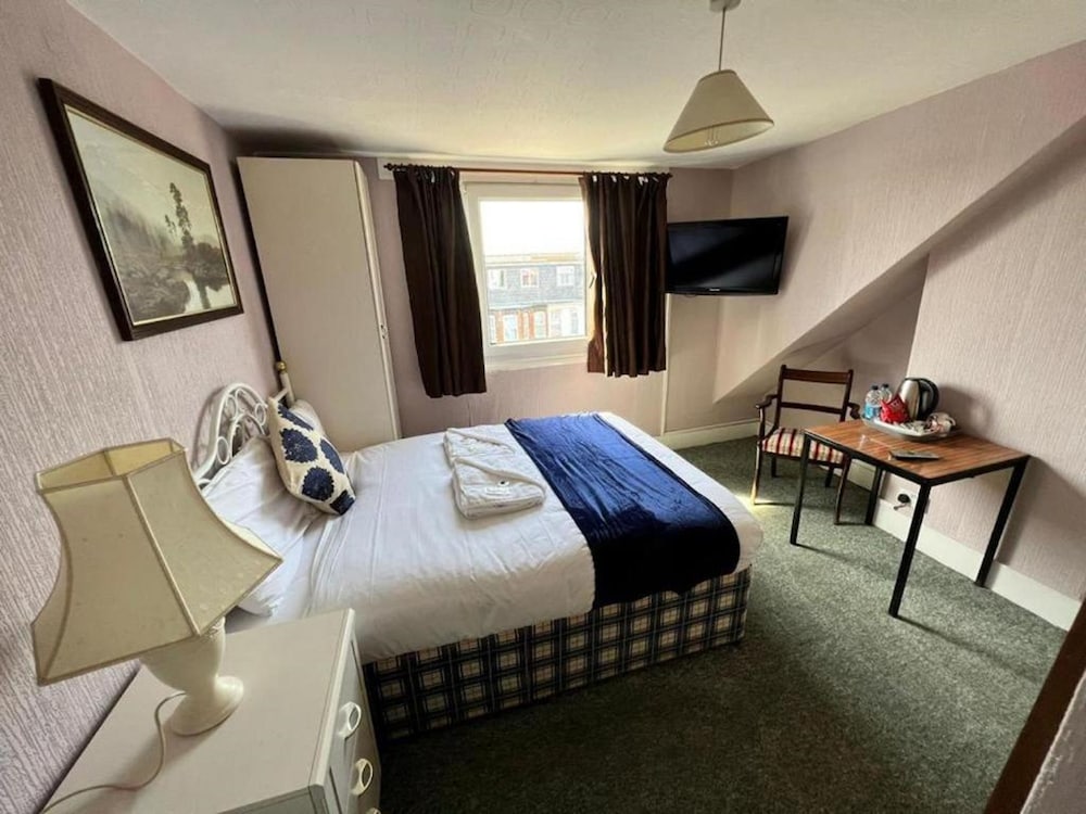 OYO Belvedere Guest House, Great Yarmouth 14/23