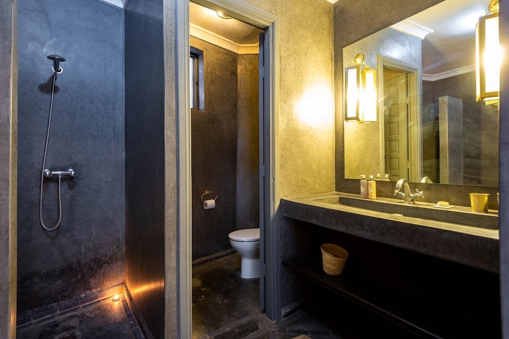 Riad 64 48/48