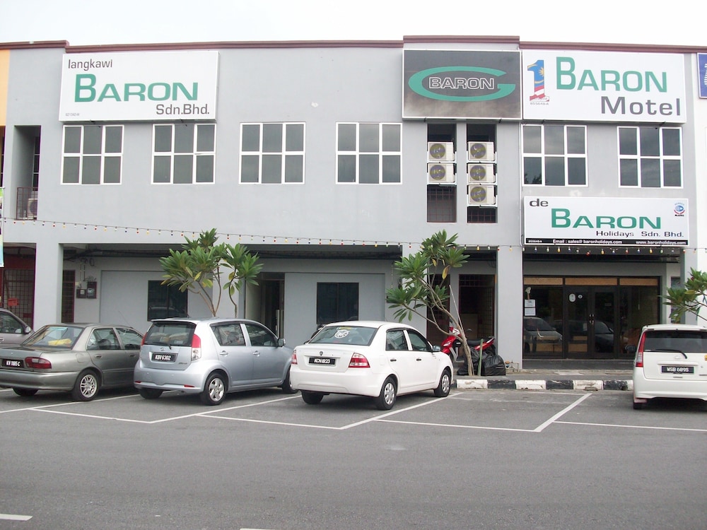 1 Baron Motel 5/27