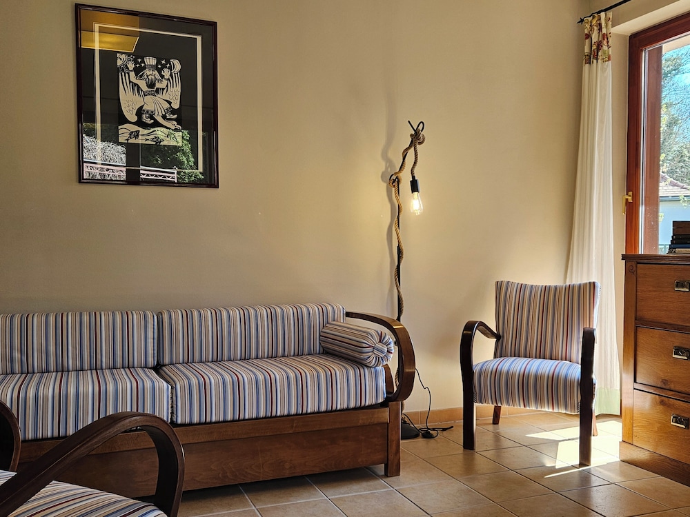 Hullam Villa 28/47