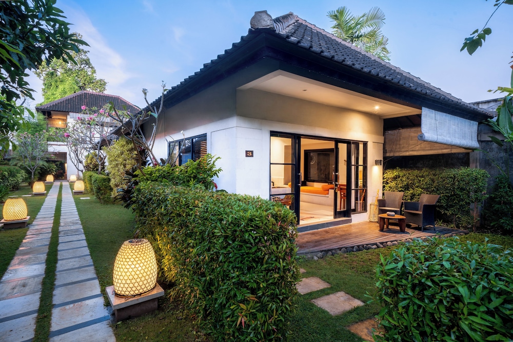 Katala Villas 2/50