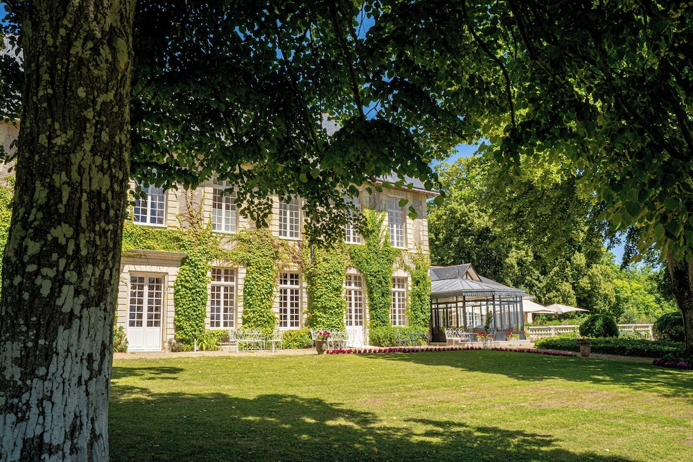 Chateau De Noirieux 39/50