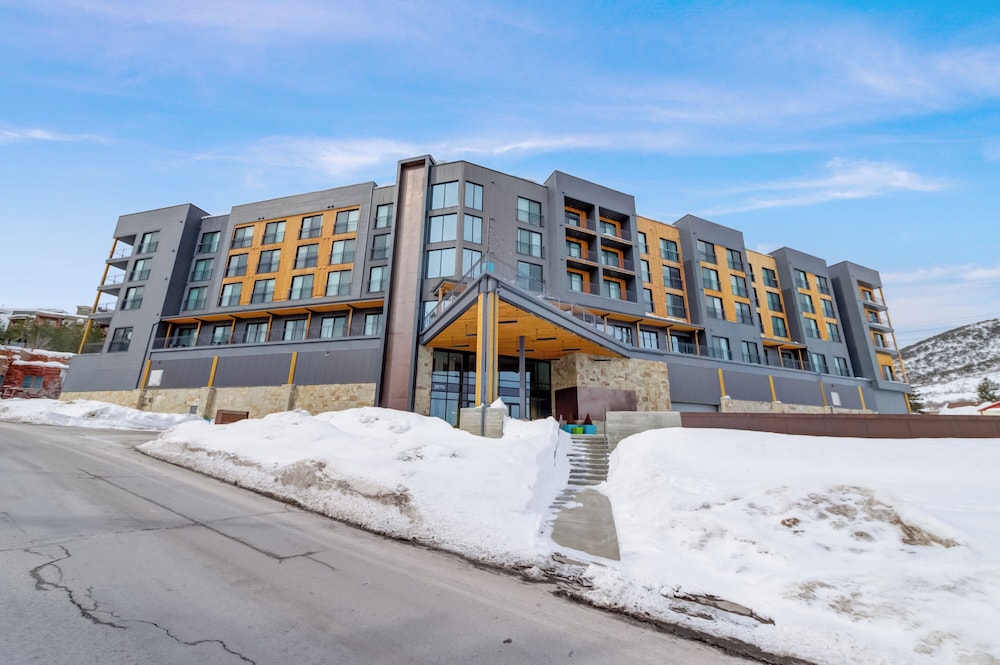 Yotelpad Park City 15/83