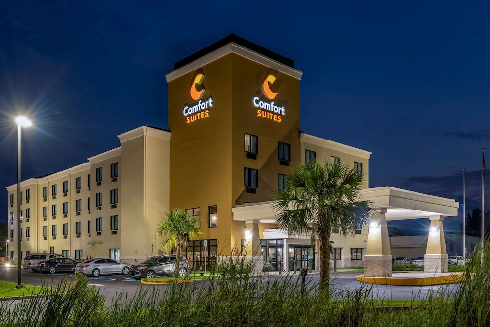 Comfort Suites Gulfport Central, MS 3/49