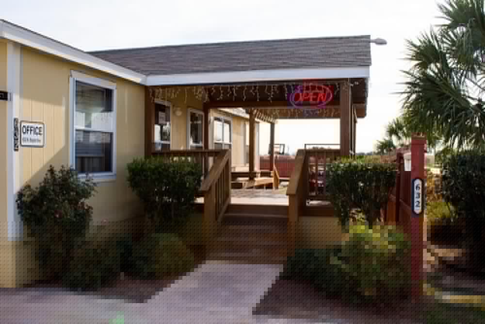 Cotulla Mobile Home 5/40