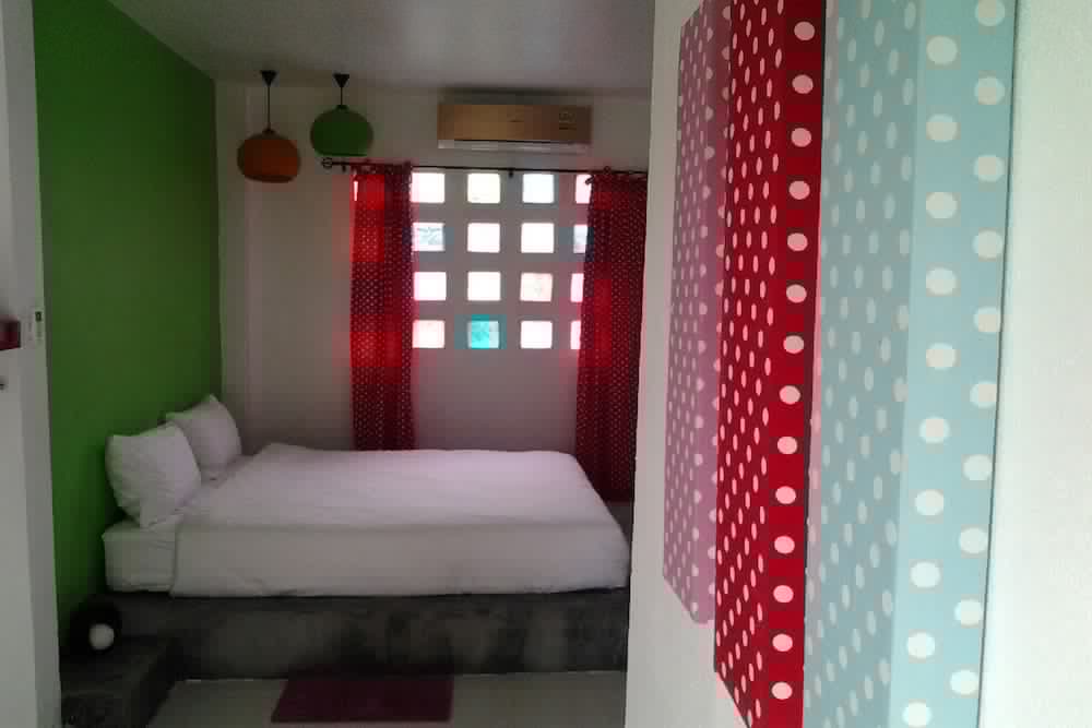 Na-Rak-O Resort 52/70