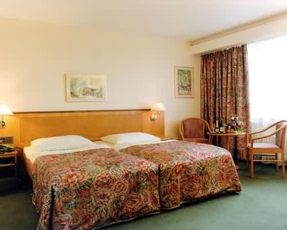 Garden Hotel Krefeld 16/36