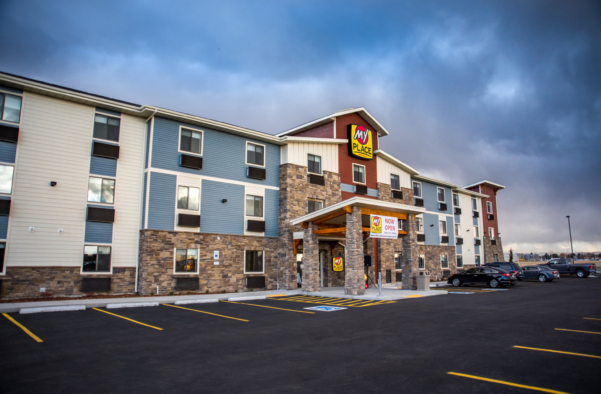 My Place Hotel-Vancouver, WA 13/15