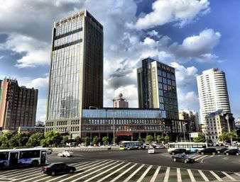 Days Hotel And Suites by Wyndham Changsha City Center 3/13