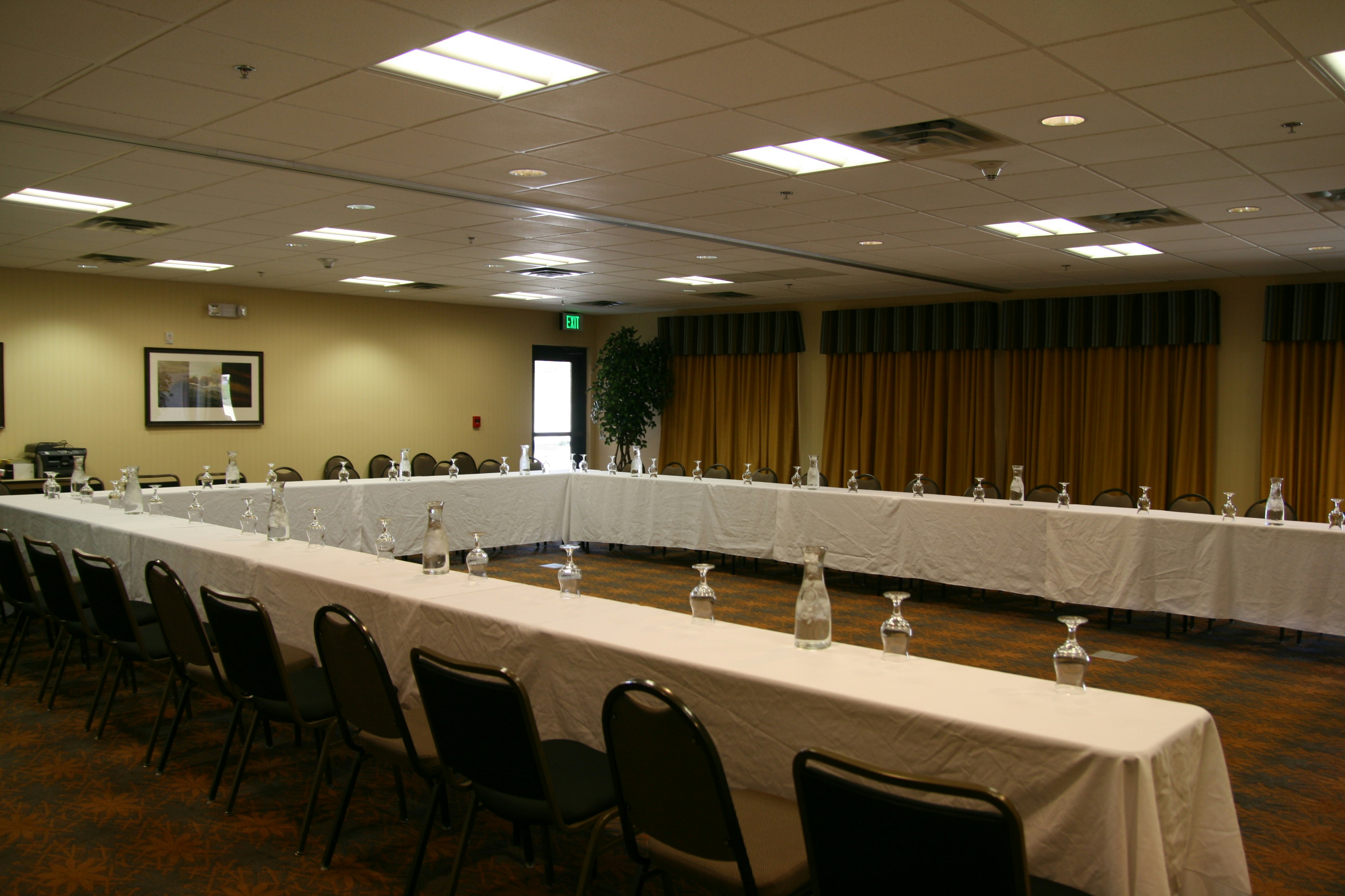 Hampton Inn Suites Pueblo North 35/42
