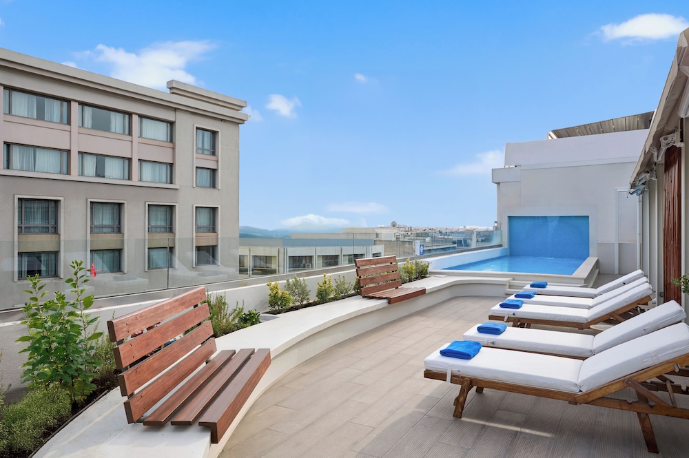 Zeus Essence Wyndham Athens Residence 69/76