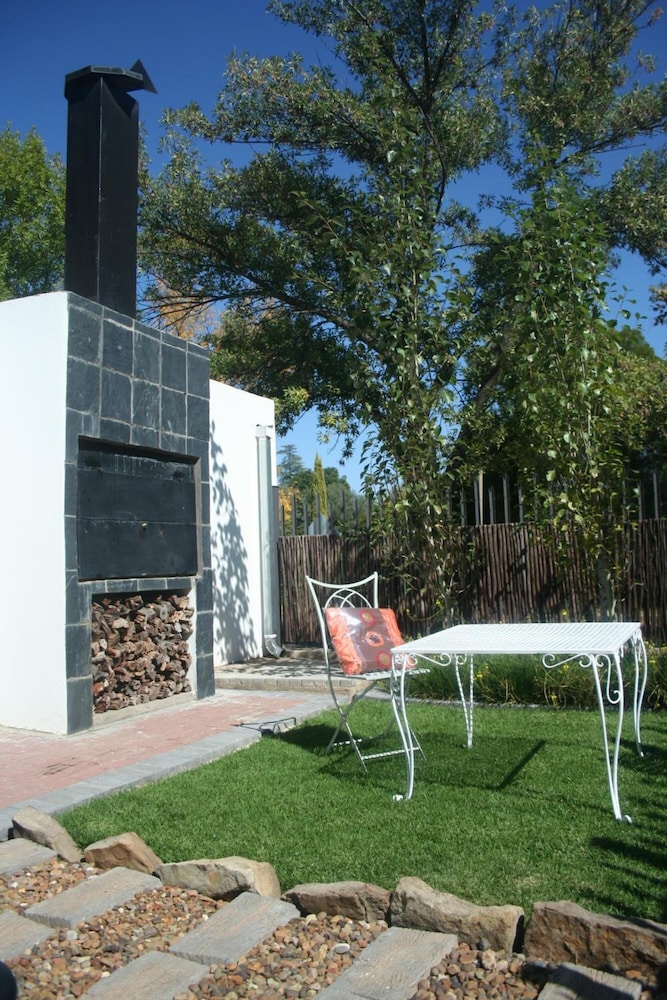 Cornerstone B&B Kroonstad 32/40