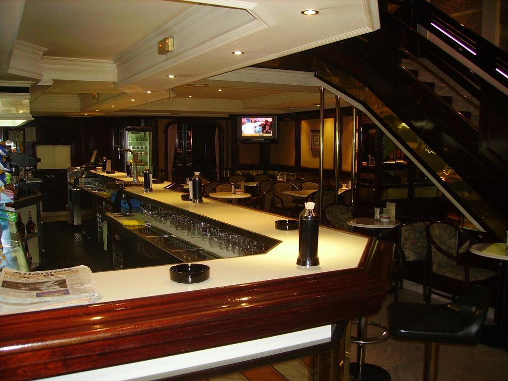 Hotel Compostela Vigo 7/50